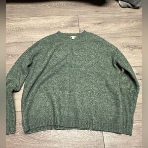 Elegant Green Women's Cardigan